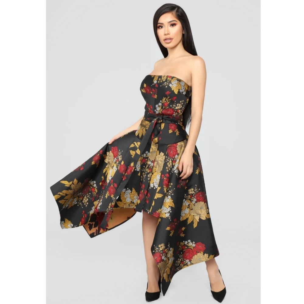 NWT Fashion Nova Bel Air Floral Mini Dress (SM)